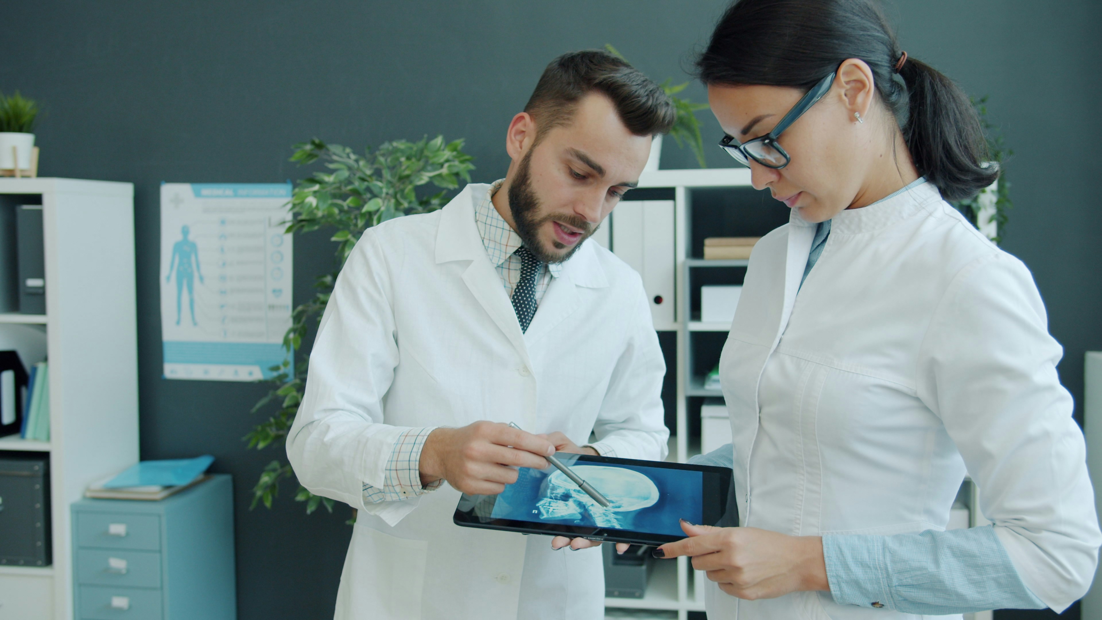 Are Investors’ “Transhumanist Fantasies” Holding Back Real Neurotechnology Progress?