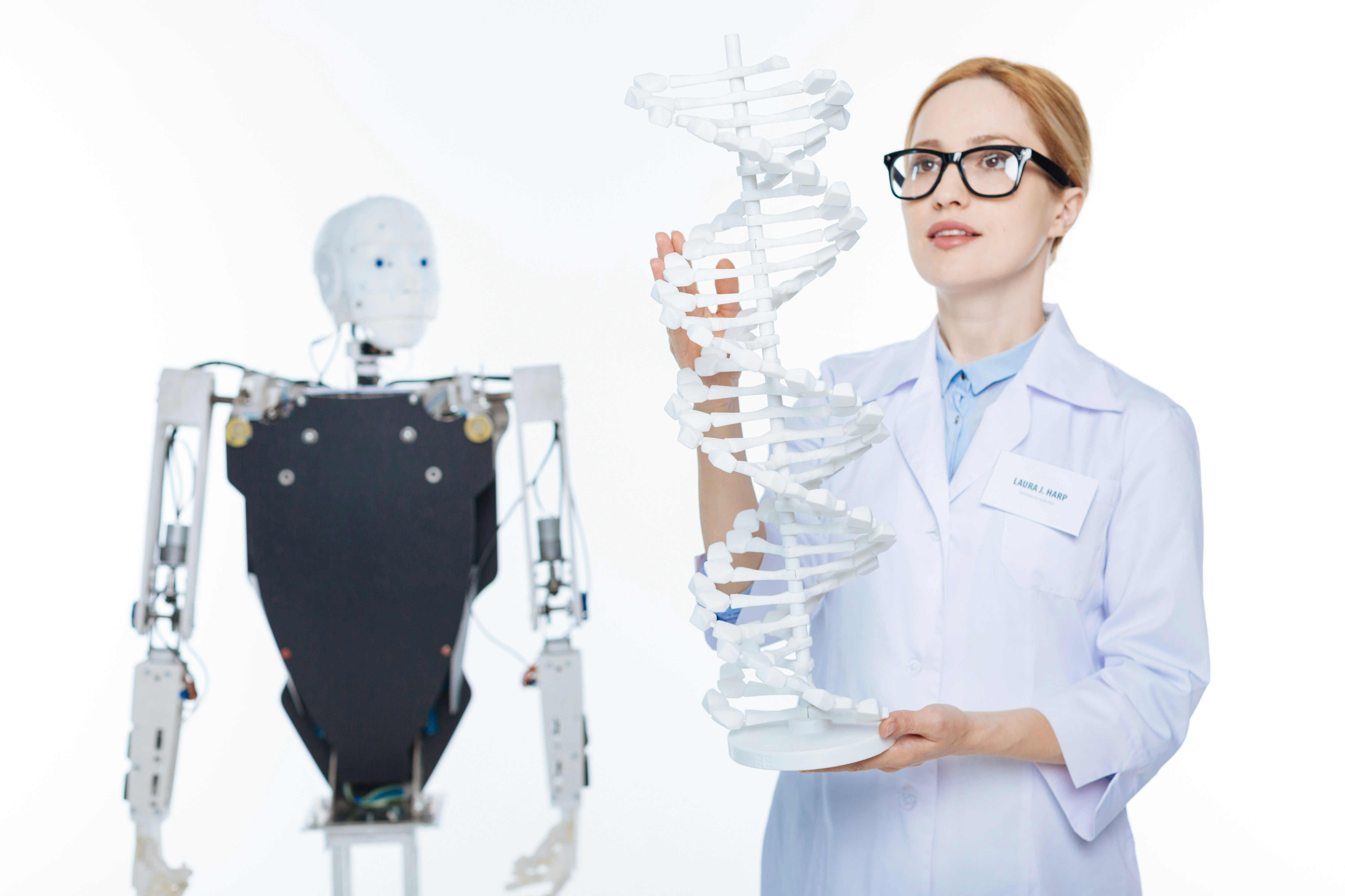 Most People Trust Doctors More Than AI — but See Huge Potential for Cancer Detection, New Study Shows